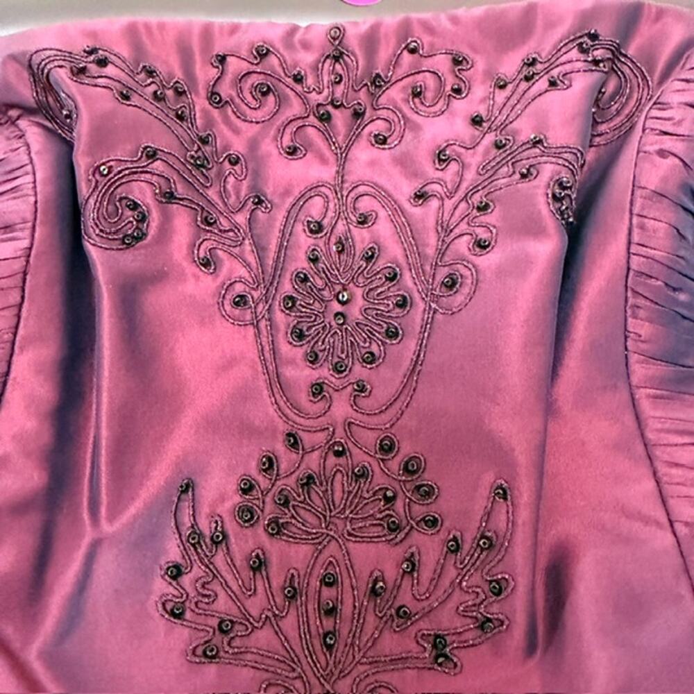 Badgley Mischka Bustier Women's Size 4 100% Silk Embellished Formal Wedding - Picture 10 of 11